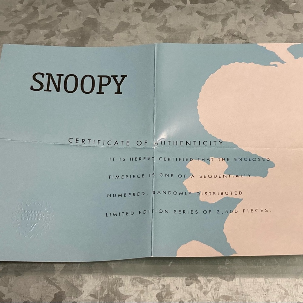 Fossil Snoopy Limited Edition Watch - Picture 3 of 15